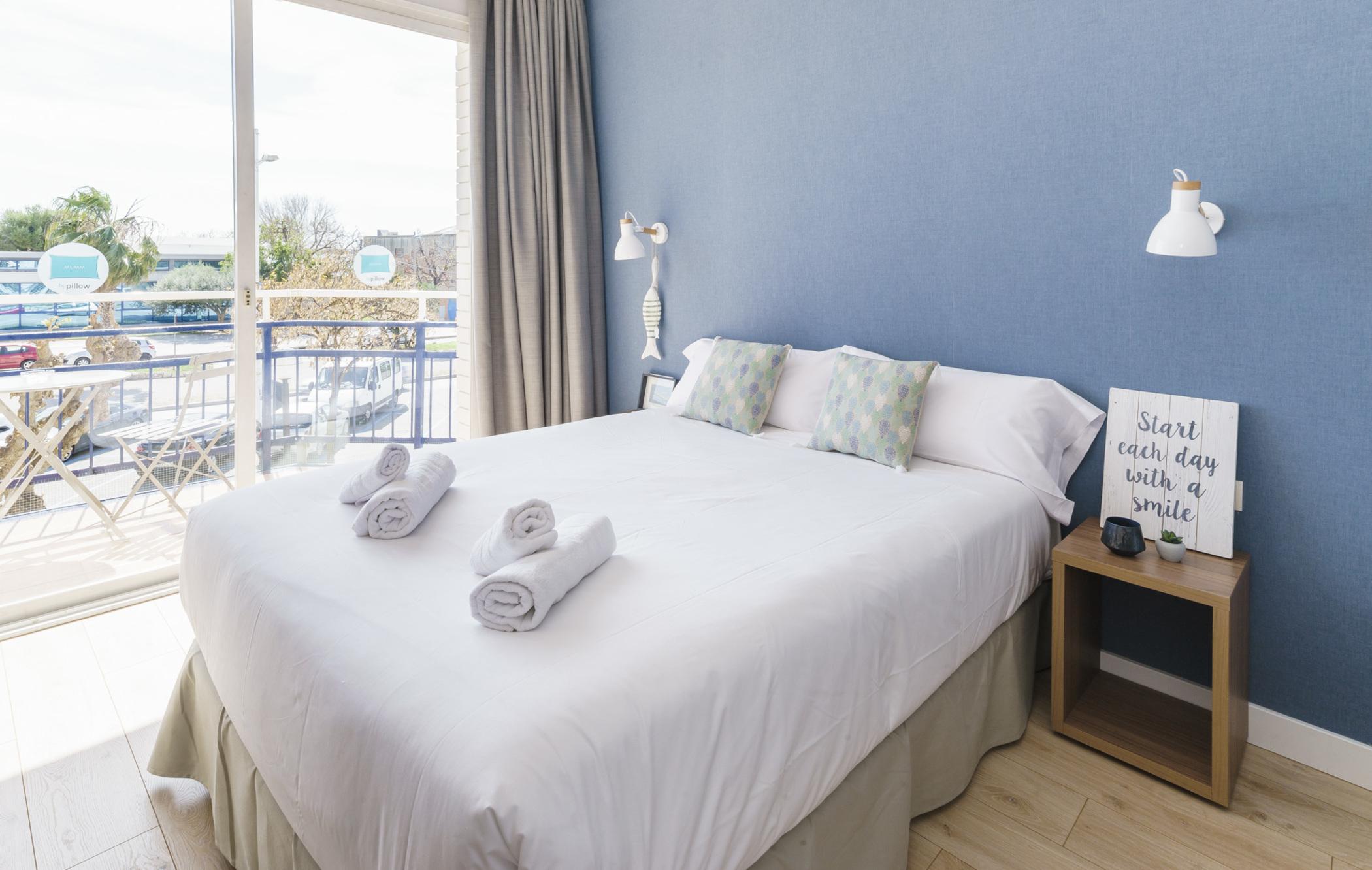 Hotel Bypillow Mumm Vilanova i la Geltrú